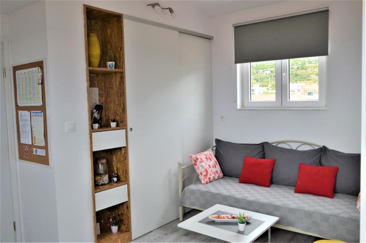 Apartman Luka Kaštela Екстериор снимка