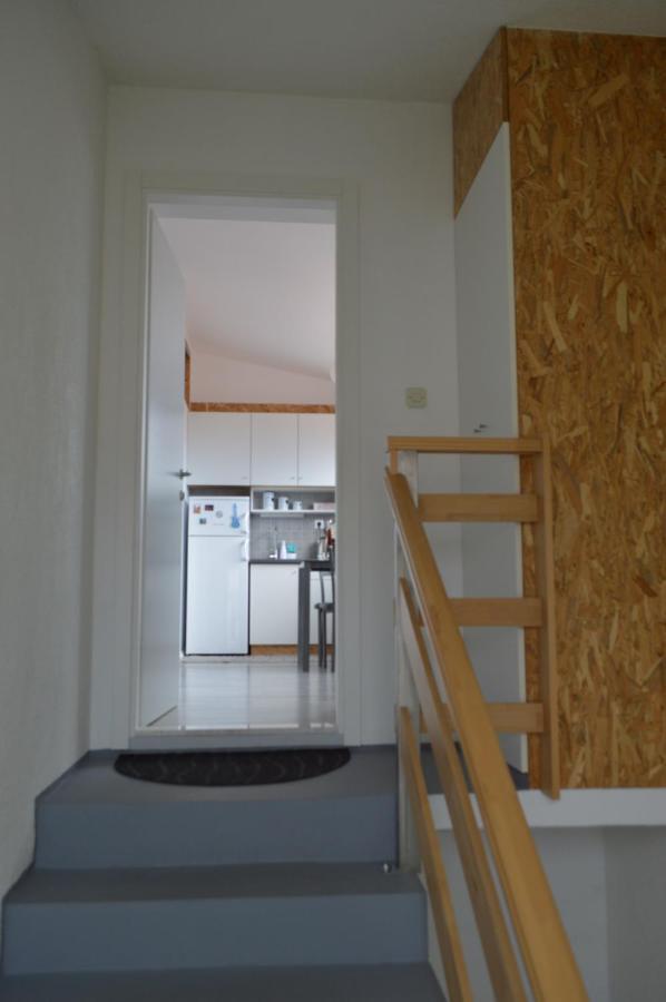 Apartman Luka Kaštela Екстериор снимка
