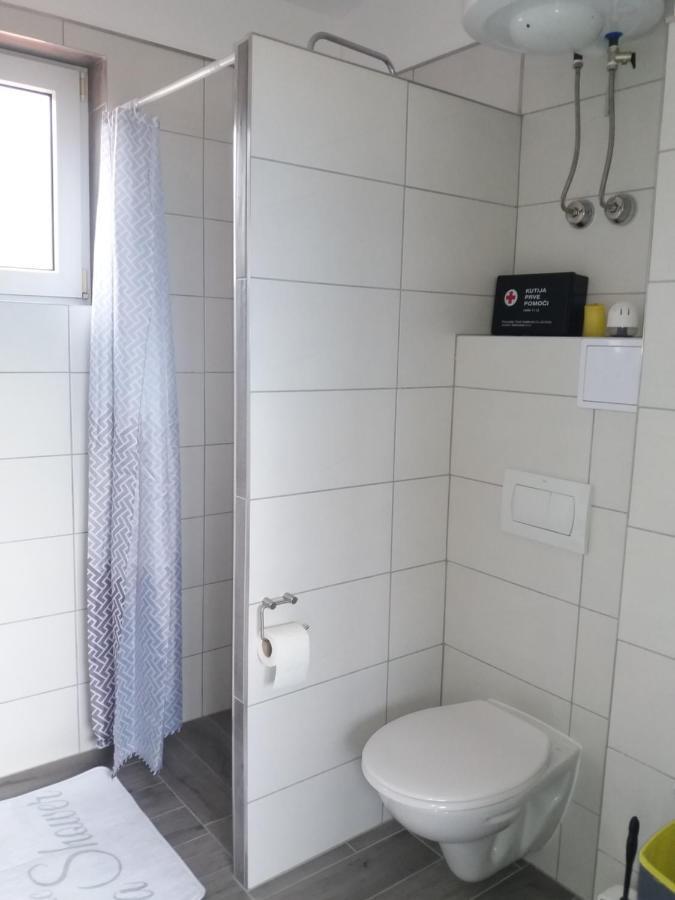 Apartman Luka Kaštela Екстериор снимка