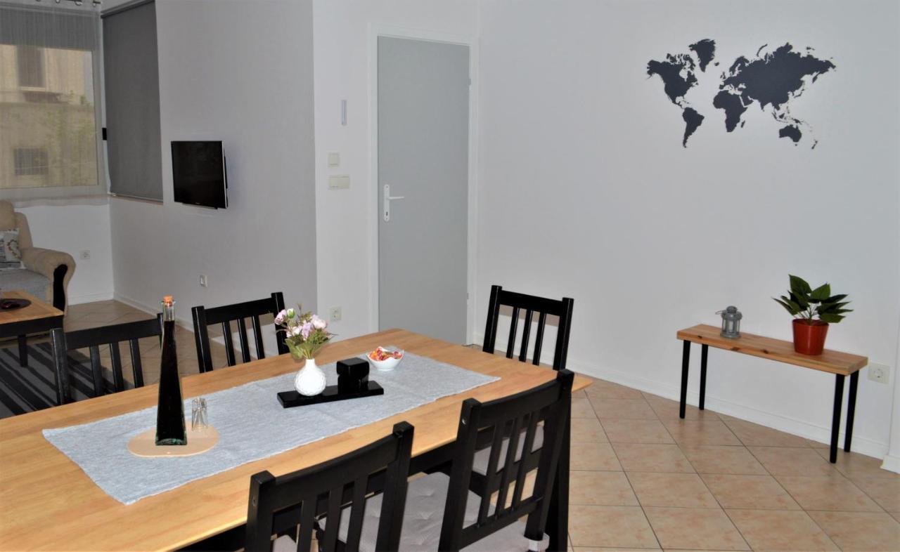 Apartman Luka Kaštela Екстериор снимка